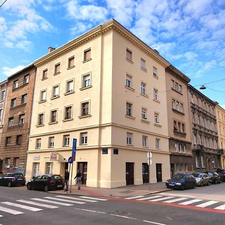 City Center Pearl Загреб Екстериор снимка